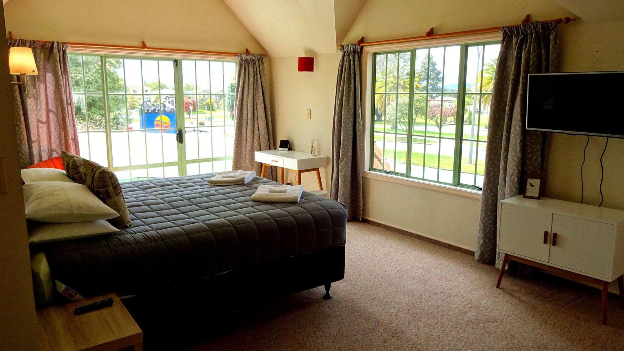 Rotorua Coachman Spa Motel Rum bild